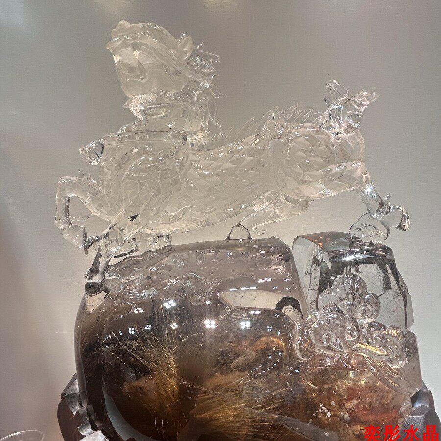 天然发晶麒麟摆件黄发水晶雕刻收藏品观赏石招财玄关礼品