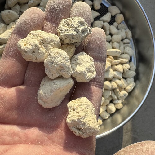 柏帆植金石日本进口火山石颗粒兰花石斛兰兰石轻质透气保肥萨摩石