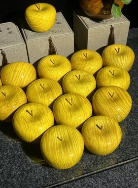 黄金樟实木礼盒装平安夜车载摆件