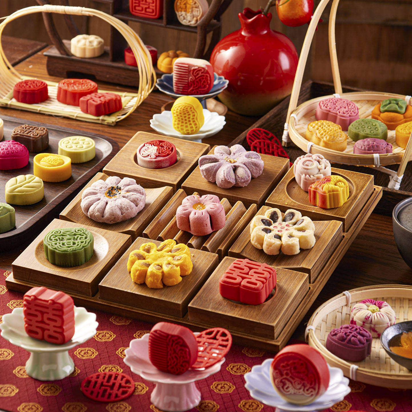 订婚糕点摆台新中式布置结婚专用喜饼点心甜品台摆盘桌面摆件周岁