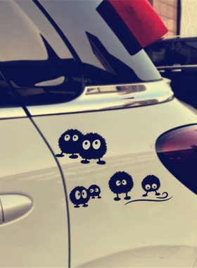 灰尘小精灵汽车贴纸前保险杠贴煤球精灵创意搞笑头盔贴纸油箱盖贴