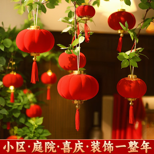 发财树盆栽植物农村院子彩灯灯笼