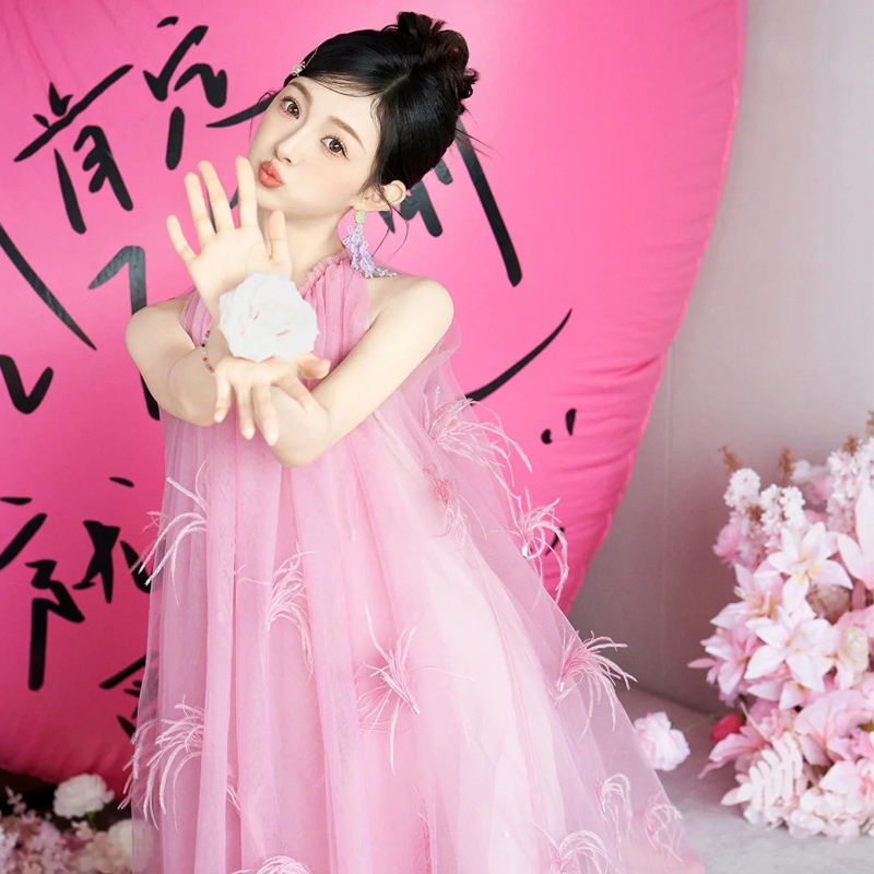 超仙粉紫色晨袍新娘女结婚订婚小众无袖日常度假可穿长款连衣裙