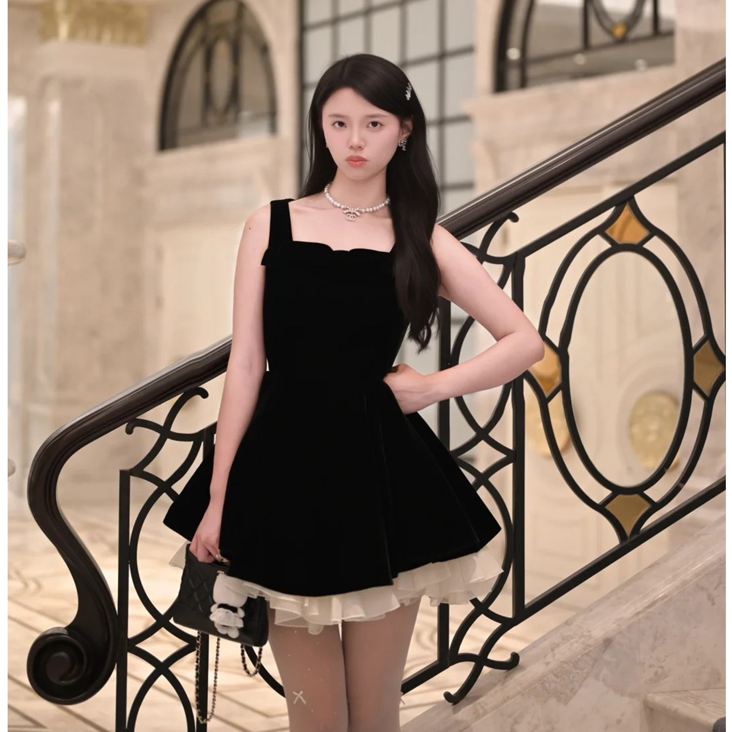 欢喜橙/明星同款生日party小礼裙千金裙赫本风黑色吊带抹胸蓬蓬裙