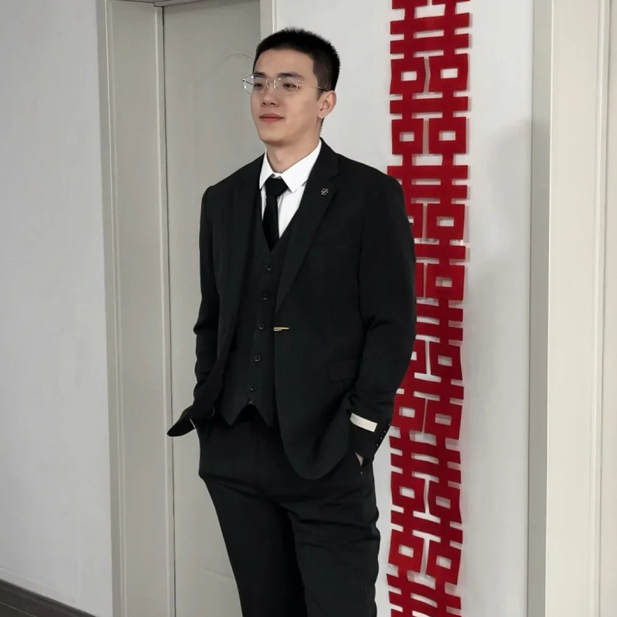 欢喜橙【曜夜】高级感痞帅英伦风双排扣男西服套装新郎条纹西装