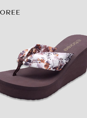 宝人Boree拖鞋女夏2025新款人字拖外穿舒适高跟网红坡跟厚底凉拖