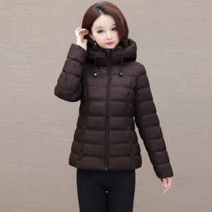 时尚简约连帽羽绒服女2026冬季修身显瘦减龄遮肉百搭纯色保暖外套