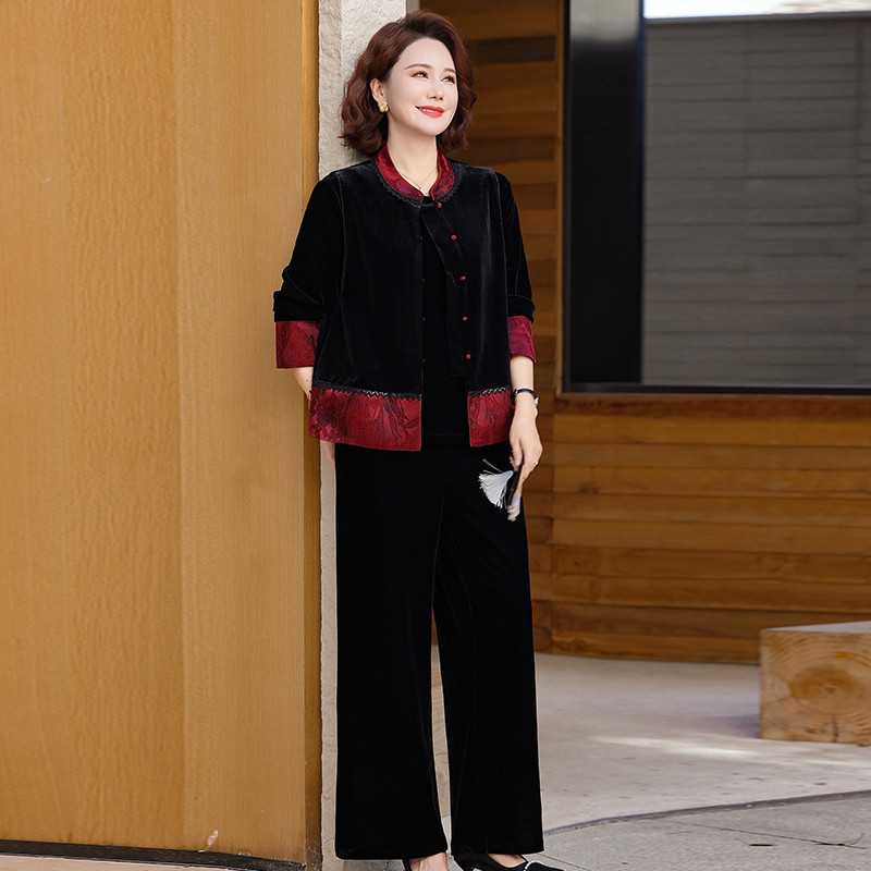 洋气妈妈春装休闲时尚套装2026新款中老年女装马甲长袖小衫三件套