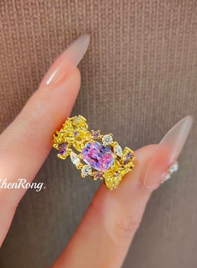 Young黄金色复古超闪紫钻戒指小众设计中古拉丝宫廷风轻奢食指女