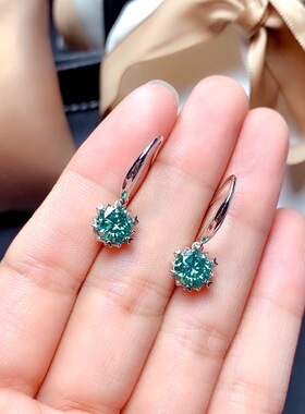 直播马尔代夫克拉超闪雪花莫桑钻