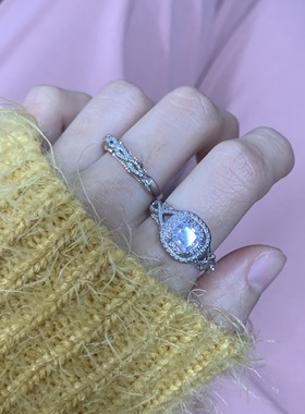 14k玫瑰金圆形镶钻分色套戒