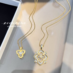 Young复古宫廷风双色金三叶草吊坠女织纹雕金镂空蕾丝Opera项链女