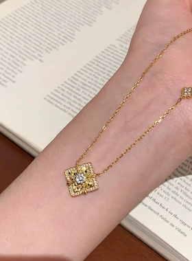 Young意大利布布风碎冰冰吊坠女轻奢CNC工艺超闪镶钻四叶草项链女