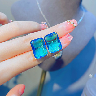 Young方形钻镶嵌托帕石海蓝色公主方钻耳钉女欧美夸张订婚耳环女