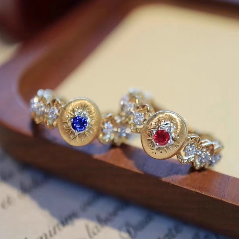 雕金工艺红刚玉镂空戒指女