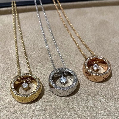 Young小香风coco菱格纹水冰月项链女镀黄金气质轻奢首饰锁骨链女