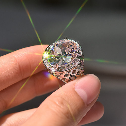 young臻荣欧美爆款镀彩宝戒指