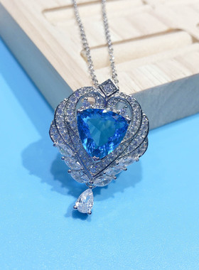 肥三角海蓝宝天使之翼吊坠女