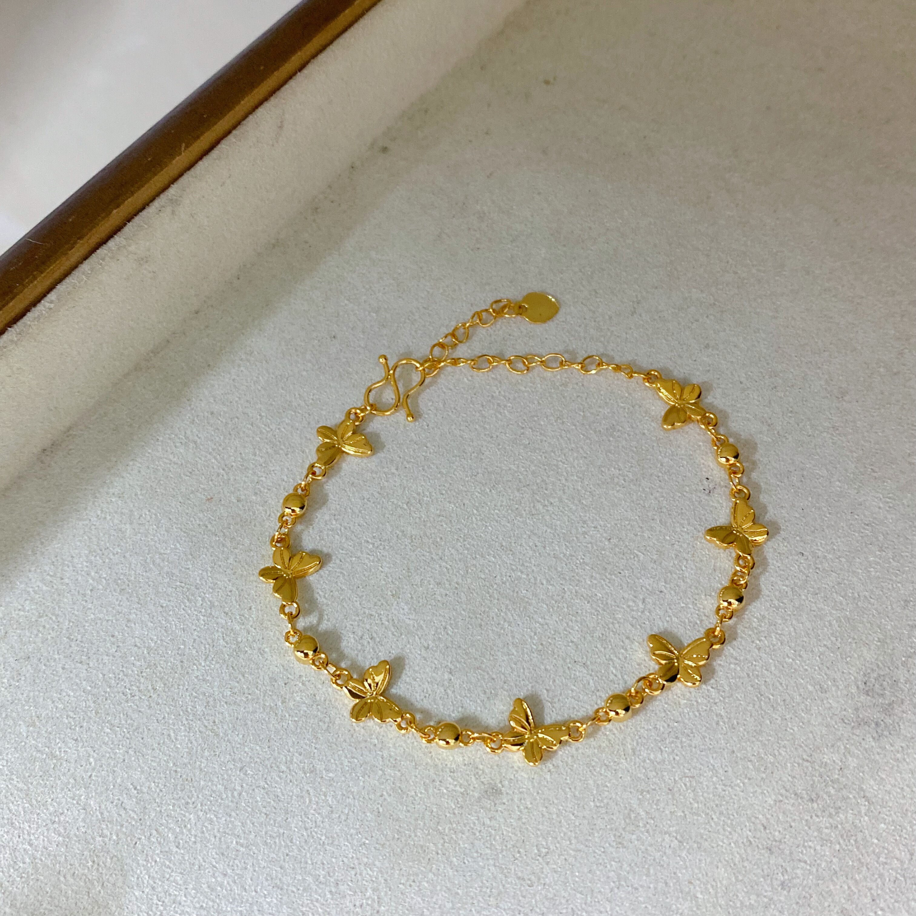 Young七只蝴蝶手串沙金蝴蝶手链女甜美别致小众设计女友闺蜜礼物