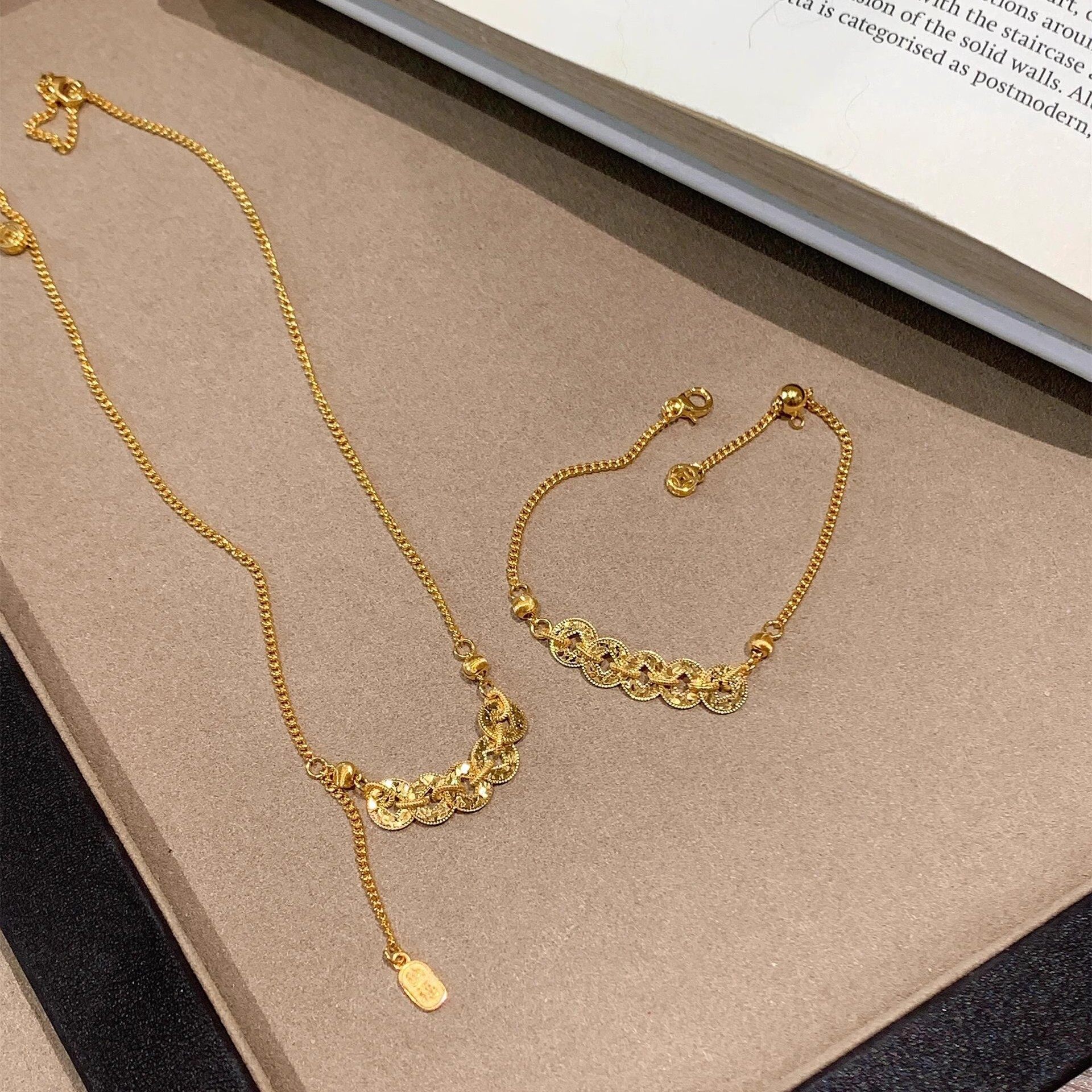 Young爆闪碎冰冰五帝铜钱币沙金项链招财进宝真金电镀手链锁骨链