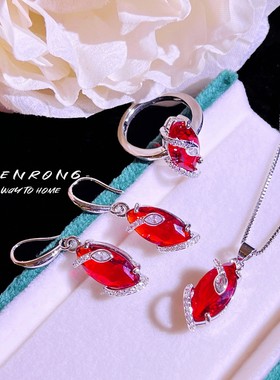 灵蛇鸽血红鸽血红复古套装女