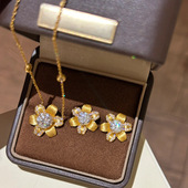 Young法式 轻奢满钻花朵耳钉女 复古拉丝太阳花镶钻吊坠项链女时尚