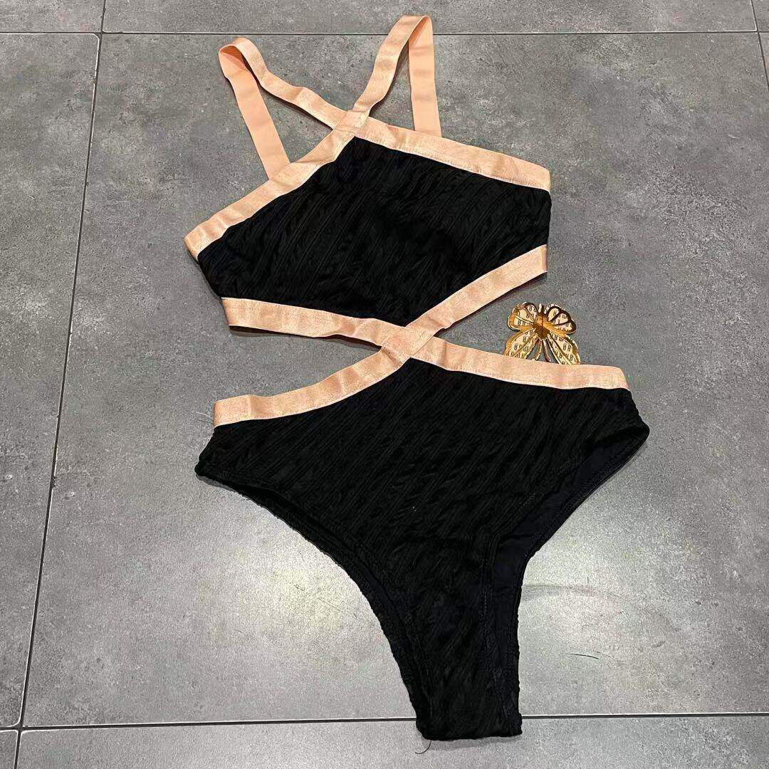 出口欧美女士成人限量款多样款式花朵绑带露背三角连体分体游泳衣