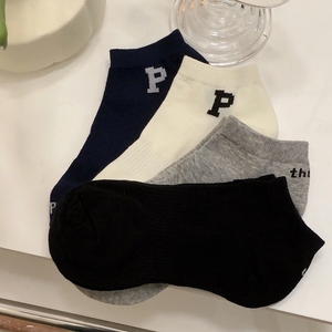 B218-W113-P16潮流短筒休闲男女款中性P字母港风ins基础百搭袜子图片