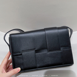 B218-B32-P50潮流男女情侣款中性风斜挎小背包格纹编织单肩包袋新，鞋类箱包手腕包，电商B218