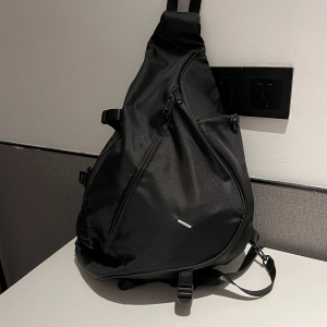 B218-B37-P45男士运动骑行防水工装斜挎包休闲大容量潮流单肩背包图片