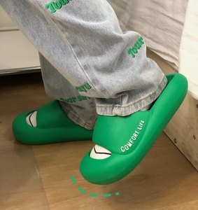 B218-T21-P25情侣男女休闲三色春夏凉拖鞋海边度假个性防撞拖鞋新图片