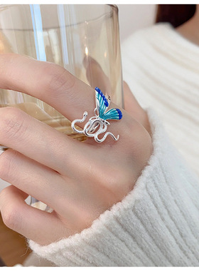 云尚服饰S925纯银灵蛇蝶梦戒指女款小众轻奢钩针带线可调节指环食