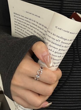 云尚服饰s925纯银四叶花简约戒指女小众ins冷风网红镂空开口指环