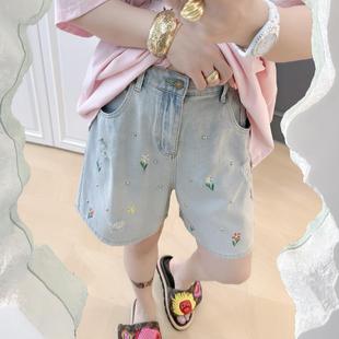 高腰牛仔短裤 子大码 女装 宽松藏肉200斤胖mm重工刺绣破洞钉珠热裤