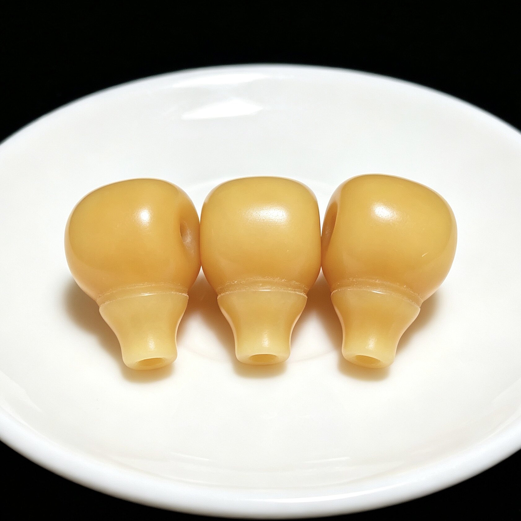 [东海藏宝阁]diy文玩珠宝配饰件连体菩提根三通风化黄菩提根配珠图片