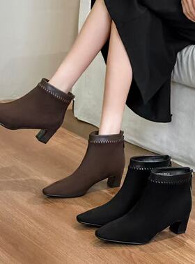 一代佳人3公分短靴后拉链绒面瘦瘦靴舒适秋冬新款时尚百搭26B5060