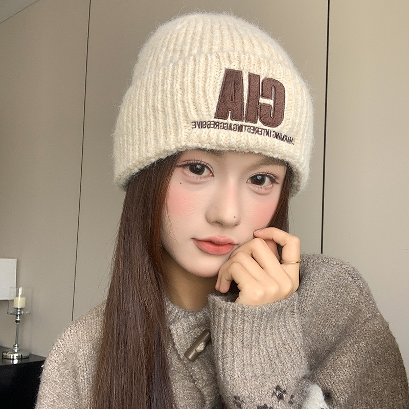 韩系字母刺绣毛线帽秋冬保暖