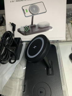 高端三合一15w无线充 配一个12伏三安电源 全新包装