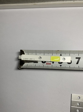 3C6B汽车大灯，灯板9w左右，铝底板