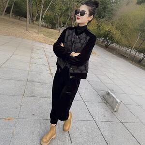 冬季黑色拼接丝绒夹克棉服二棉外套女时尚减龄修身显瘦短款小棉袄