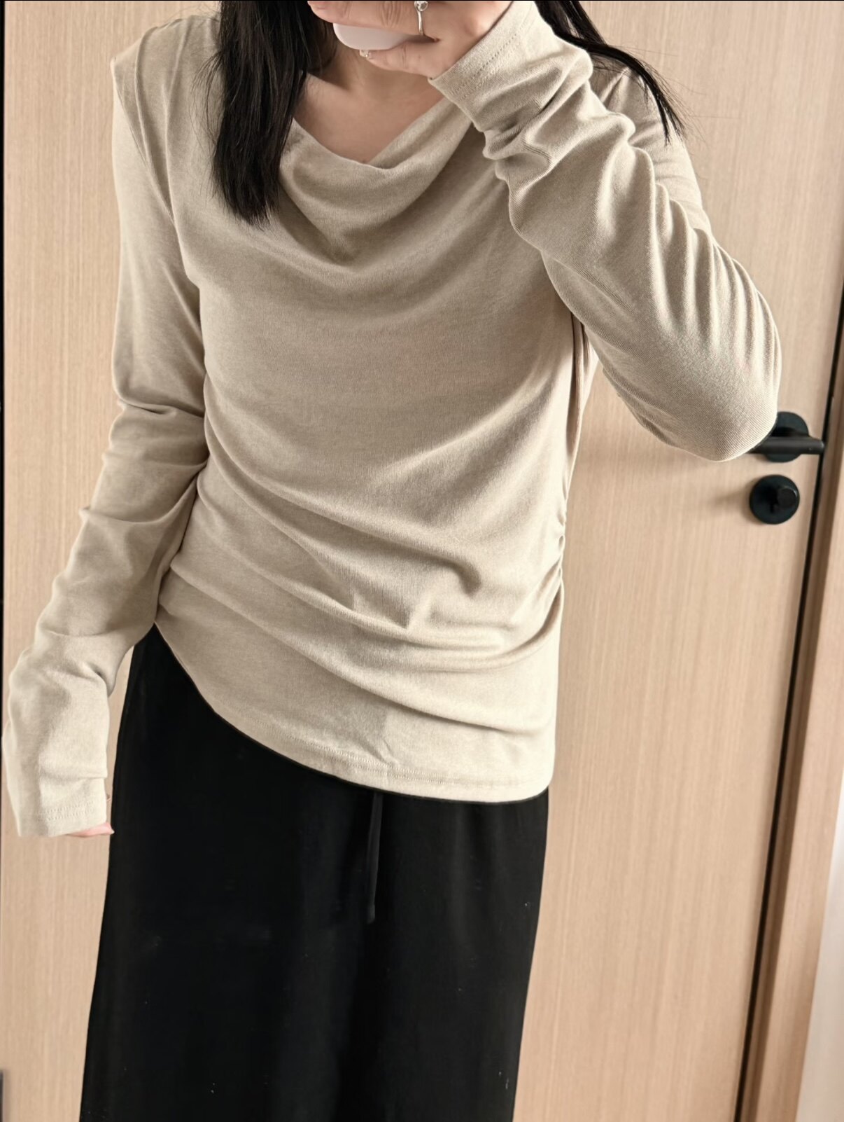 韩系气质堆堆领性感斜肩一字领露肩修身T恤女25春款长袖上衣小衫