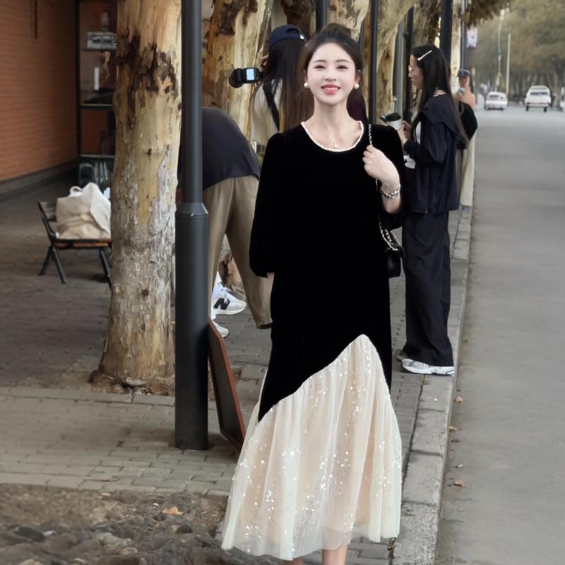 设计师款拼接亮片网纱气质显瘦丝绒连衣裙女宽松2025春季新款长裙