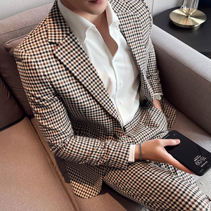 千鸟格子小西装男修身西服两件套男休闲西服套装卡其格LJT13/P225图片