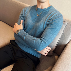 冬季纯色圆领毛衣男针织套头毛衣修身毛线针织衫咖啡色M9860-P45图片