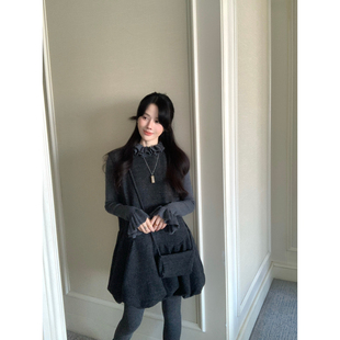 DARA ROSE-温柔荷叶边针织衫+背心裙毛呢连衣裙+包包套装(配包包)