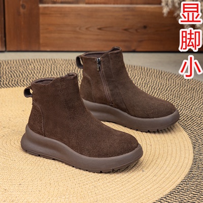 马丁靴女款显脚小软底不累脚薄绒