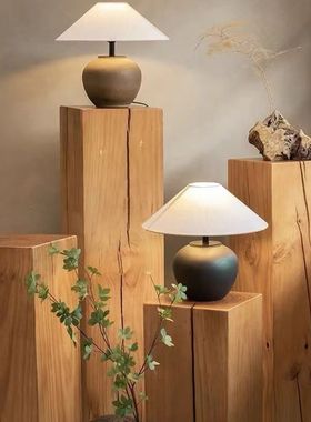 原木根雕实木木墩子展示地台底座方形立柱服装展示架产品陈列展柜