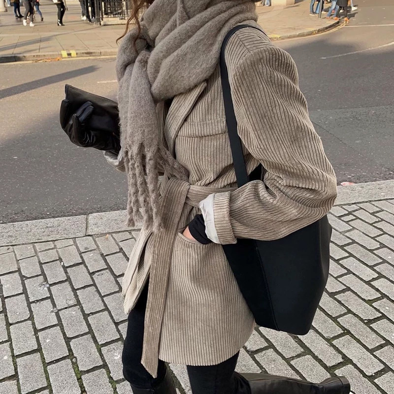 时尚复古秋冬装新款宽松收腰灯芯绒西装外套女中长款chic西服上衣