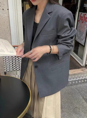 高级感灰色小西装外套女2026春秋季新款韩版宽松时尚气质网红西服