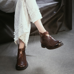 2026春夏新款薄款镂空短靴女真牛皮森系英伦风高帮洞洞鞋透气凉靴